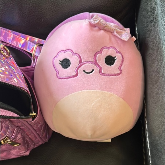 Pink Plush Toy with Bow - Picture 1 of 1